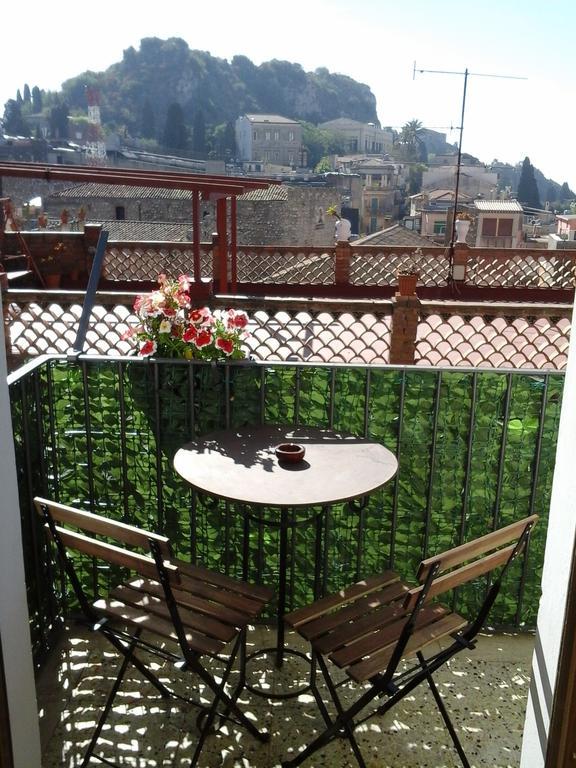 B&B Odeon Taormina Habitación foto